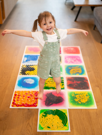 Ścieżka Sensoryczna płytki z cieczą 30x30 cm zestaw 4 szt.